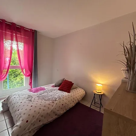 Apartment A Pour 4 Pers. Avec Loggia Et Parking - Fr-1-239-1116 *