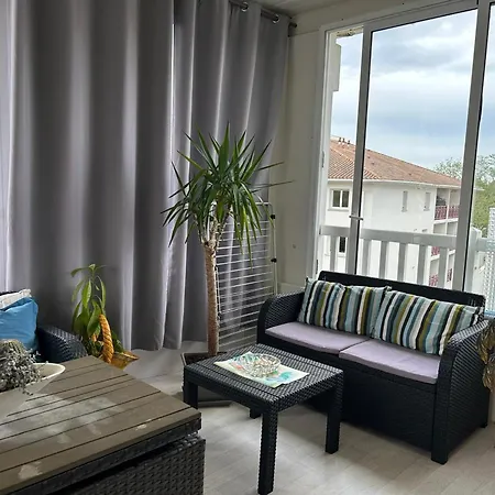 A Pour 4 Pers. Avec Loggia Et Parking - Fr-1-239-1116 Apartment *